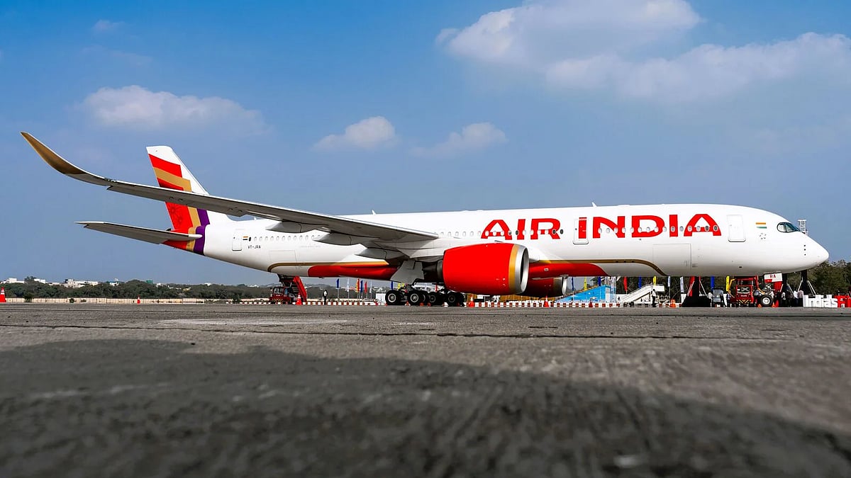 தொடரும் விமான கோளாறுகள்: AIR INDIA-வை இந்திய அரசு திருப்பப்பெற்று நடத்த வேண்டும் - தயாநிதிமாறன் கோரிக்கை!