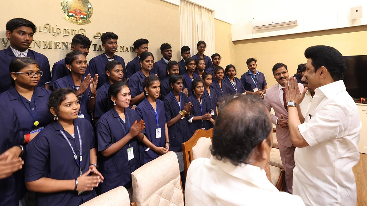 “வெளிநாடுகளை போன்று இங்கு பயிற்சி வழங்கப்படுகிறது..” -இந்திய அளவில் முதலிடம் பிடித்த மாணவர்கள் பெருமிதம்!