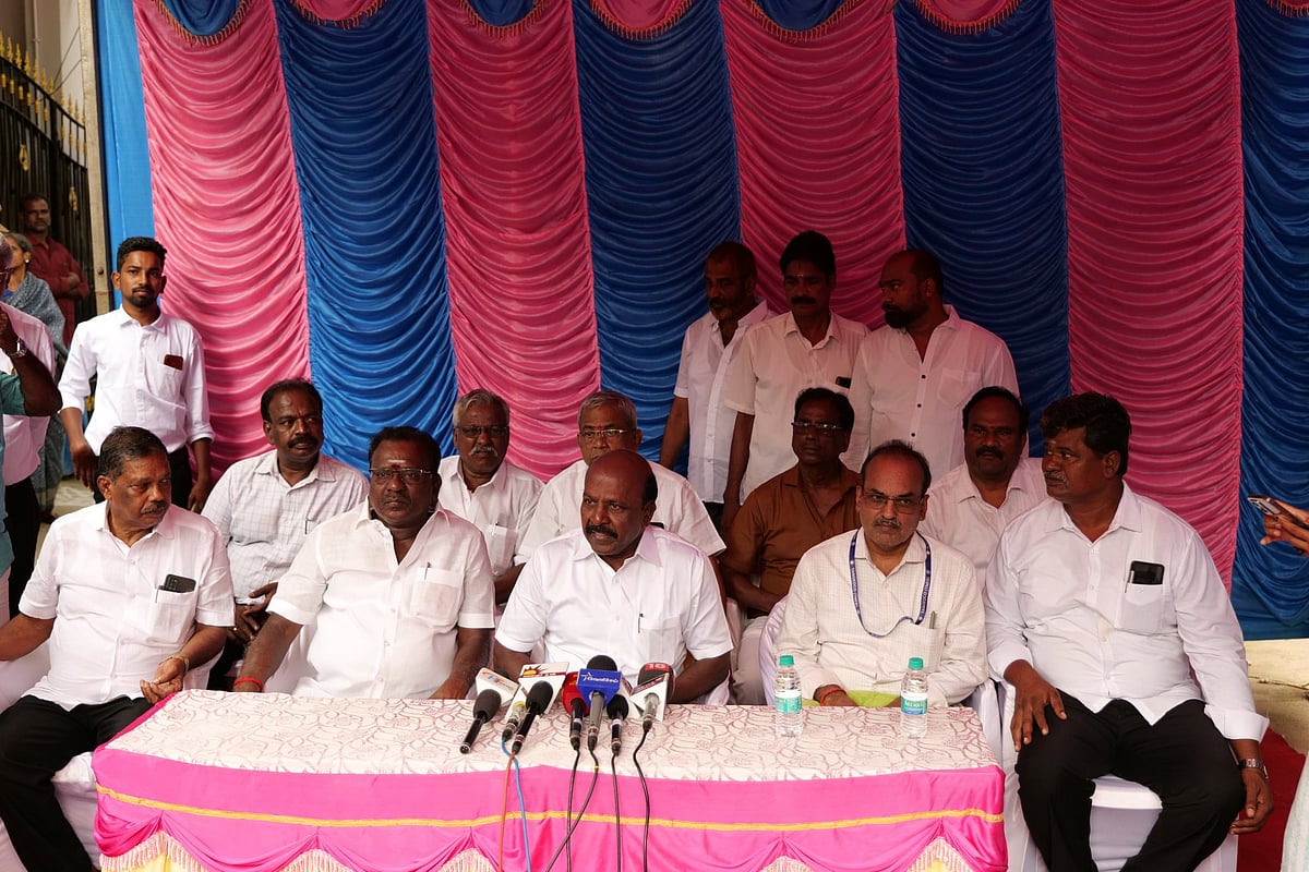 “எந்த மருத்துவமனையில் எந்த மருந்து இல்லை, சொல்லுங்கள்..” - விஜயபாஸ்கருக்கு, அமைச்சர் மா.சு. கேள்வி!