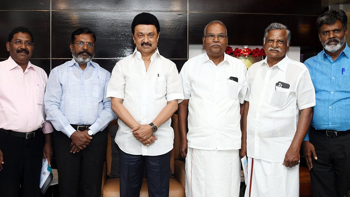 சாம்சங் தொழிலாளர் பிரச்சனைக்கு தீர்வு : முதலமைச்சரை சந்தித்து நன்றி தெரிவித்த கூட்டணி கட்சித் தலைவர்கள் !