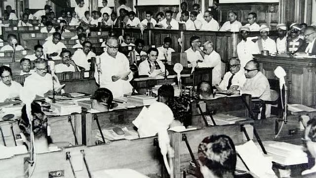 கத்துக்குட்டிகளுக்கு இது தெரியாது, தமிழ்நாடு என பெயர் வைக்க திமுக ஆட்சிக்கு வரவேண்டியிருந்தது - முரசொலி !