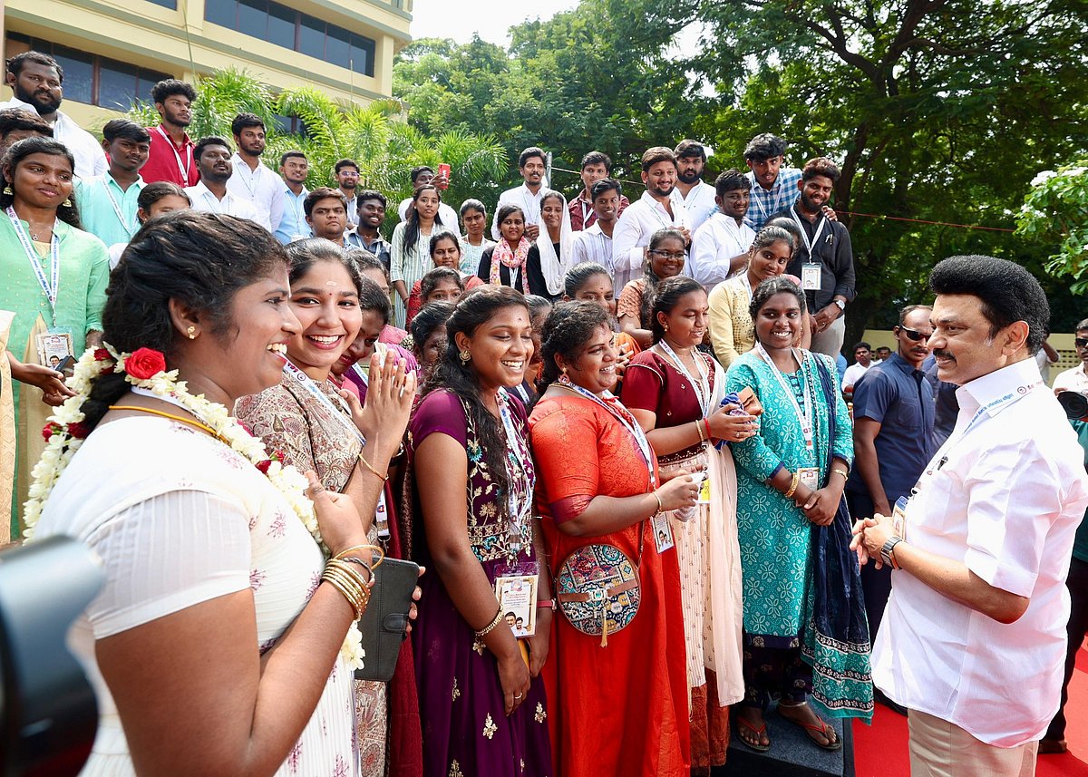 “திராவிட முன்னேற்றக் கழகத்தால் தமிழ்நாடு வளர வேண்டும்!” - முதலமைச்சர் மு.க.ஸ்டாலின் !