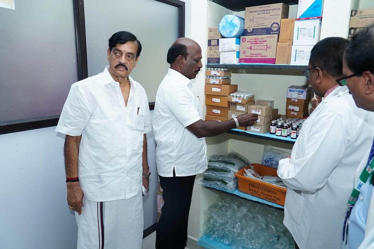 தீபஒளி தீக்காய சிறப்பு உள் நோயாளிகள் பிரிவு! : அமைச்சர் மா.சுப்பிரமணியன் தொடங்கிவைத்தார்!