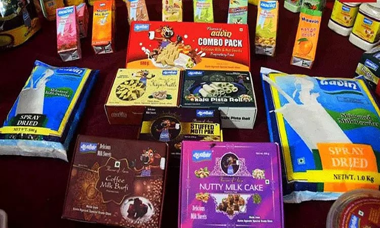 கடந்த ஆண்டை விட தீபாவளி விற்பனை ரூ.10 கோடி அதிகம் : சாதனை படைக்கும் ஆவின் நிர்வாகம் ! 