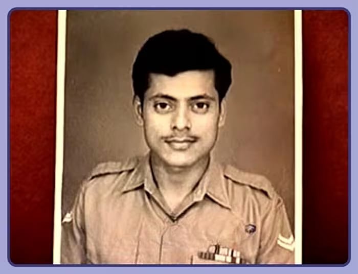 விமானப் படை TO சினிமா... தூக்கத்திலேயே பிரிந்த உயிர்... நடிகர் டெல்லி கணேஷ் மறைவுக்கு பிரபலங்கள் இரங்கல்!