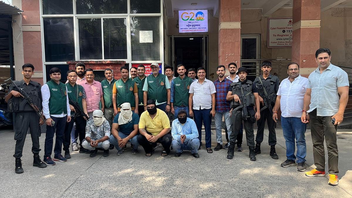 டெல்லியில் போதைப் பொருட்களுக்கு எதிராக அதிரடி சோதனை! : 24 மணிநேரத்தில் 700 பேர் கைது!