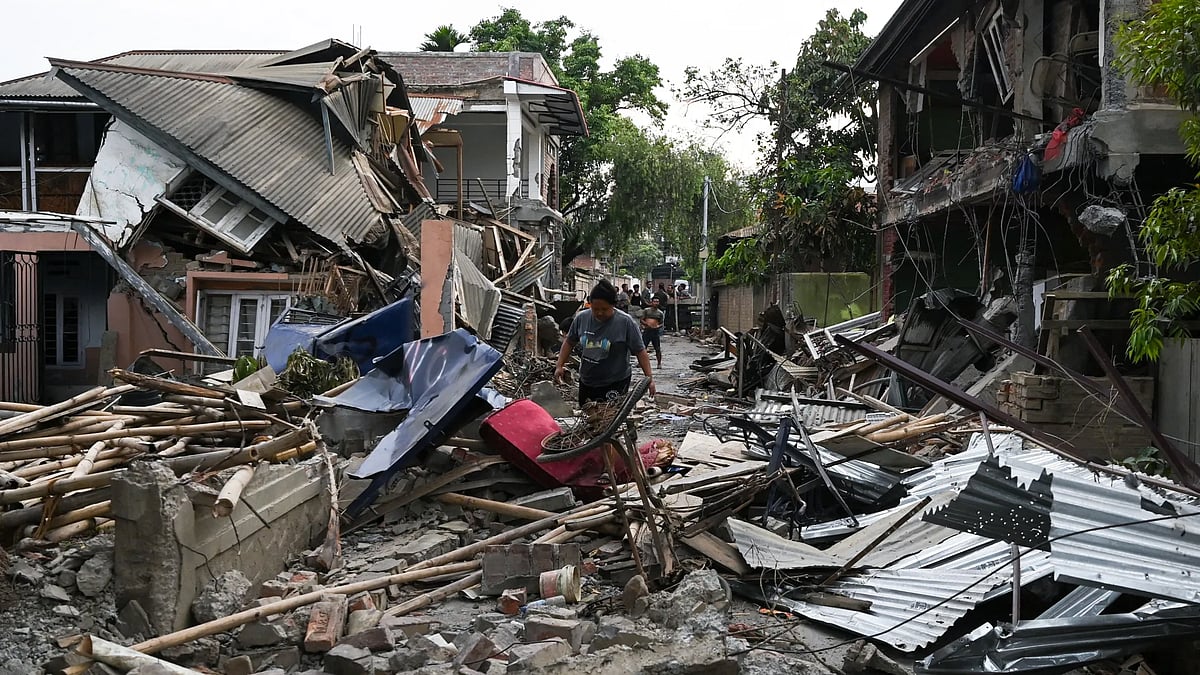 மணிப்பூரில் ஊரடங்கு, இணையதள சேவை முடக்கம் நீட்டிப்பு! : ஆளும் பா.ஜ.க.விற்கு வலுக்கும் எதிர்ப்பு!