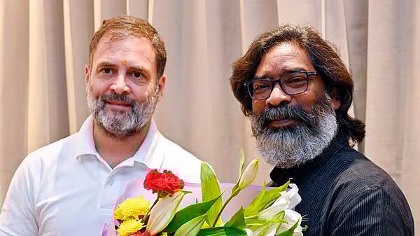 ஜார்க்கண்ட் தேர்தல் முடிவு : சொல்லி அடித்த இந்தியா கூட்டணி -  கடும் பின்னடைவில் பா.ஜ.க!