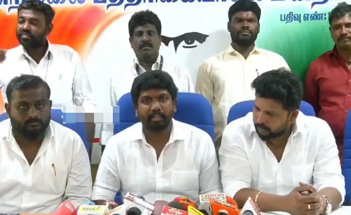 “எங்களையும் சங்கியாக்க முயல்கிறார் சீமான்” - நெல்லை மாவட்ட நாம் தமிழர் நிர்வாகிகள் கூண்டோடு விலகல்!