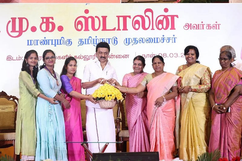 6 லட்ச பெண் தொழில் முனைவோர்களின் நிறுவனங்கள் பதிவு : இந்தியாவிலேயே 2-வது இடத்தை பிடித்து தமிழ்நாடு சாதனை!