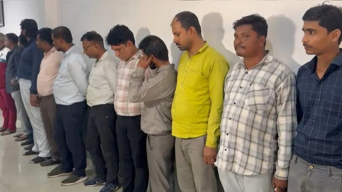 அம்பலமாகும் குஜராத் மாடல் : போலி நீதிமன்றத்தைத் தொடர்ந்து போலி மருத்துவ வாரியம்!