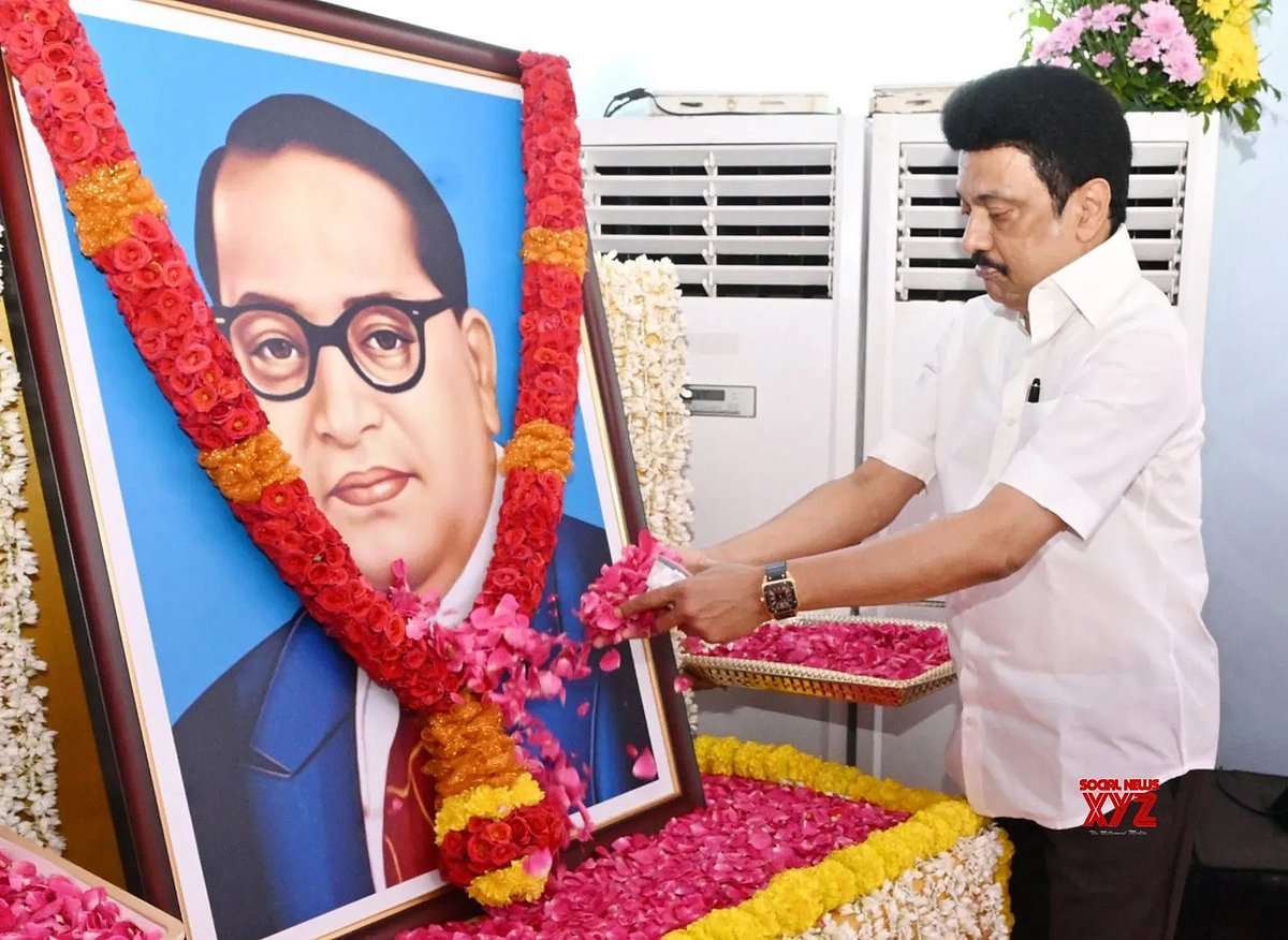 சிலர் அம்பேத்கர் பெயரால் சதிநாடகங்களை நடத்திக் கொண்டு வருகிறார்கள் - முரசொலி காட்டம் ! 