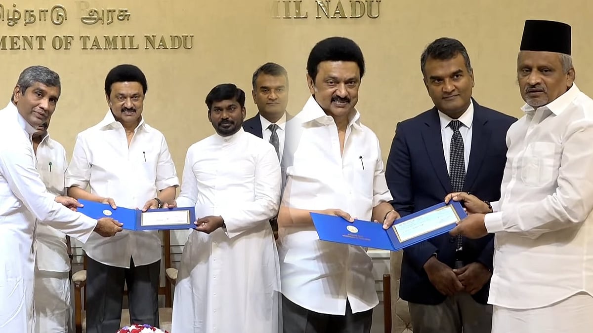 கிறித்தவ தேவாலயங்கள், இஸ்லாமிய பள்ளிவாசல்களை புனரமைக்க நிதி : முதலமைச்சர் மு.க.ஸ்டாலின் வழங்கினார் !