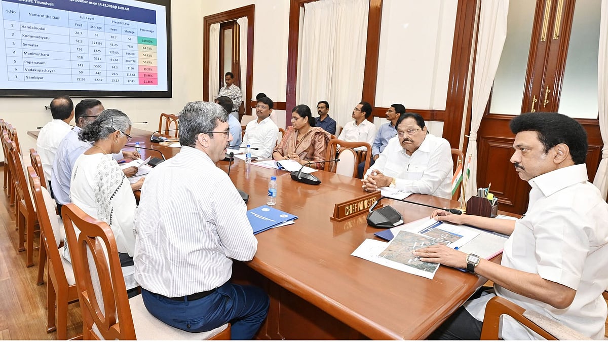 தென் மாவட்டங்களில் கனமழை... மேற்கொள்ளப்பட்டு வரும் பணிகள் குறித்து முதலமைச்சர் தலைமையில் ஆய்வுக் கூட்டம்!