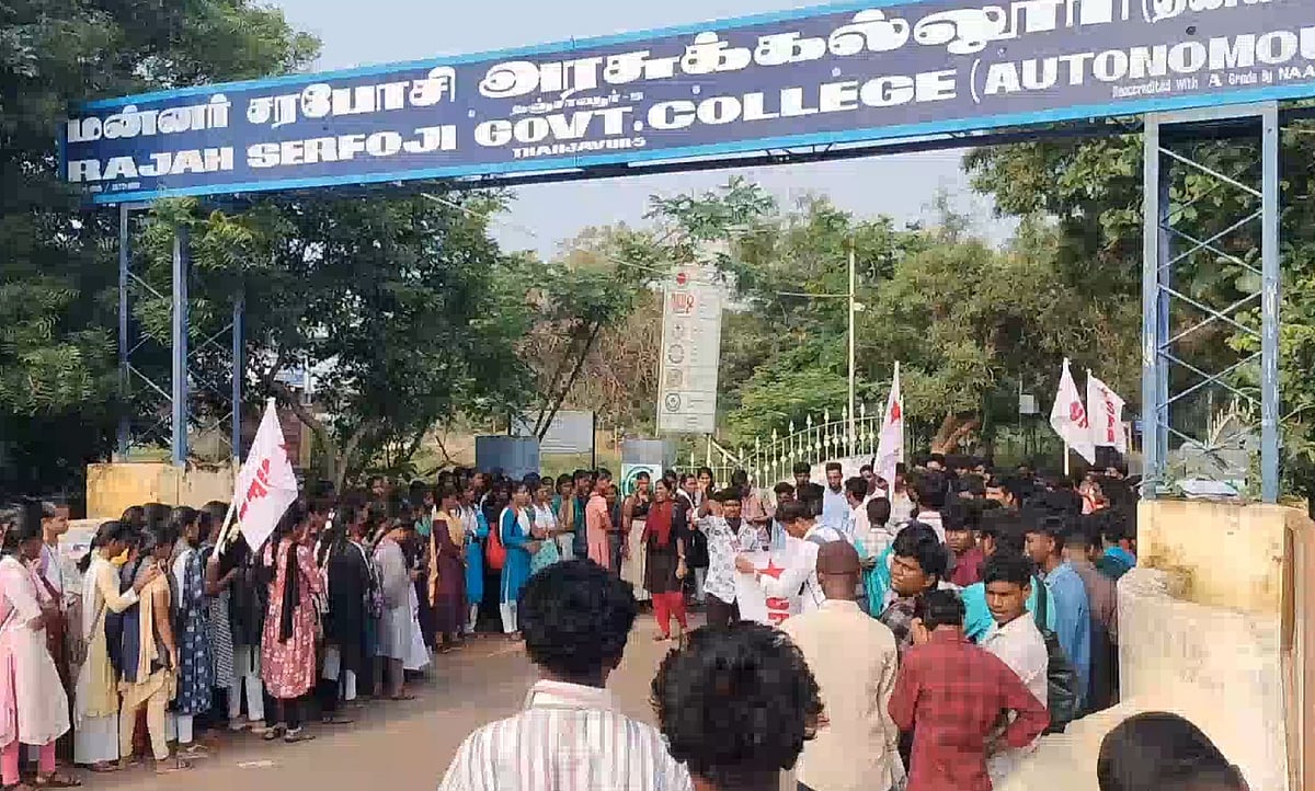 அம்பேத்கர் அவமதிப்பு :  ஒன்றிய அமைச்சர் அமித்ஷாவை கண்டித்து தமிழ்நாட்டில் கல்லூரி மாணவர்கள் போராட்டம் !  