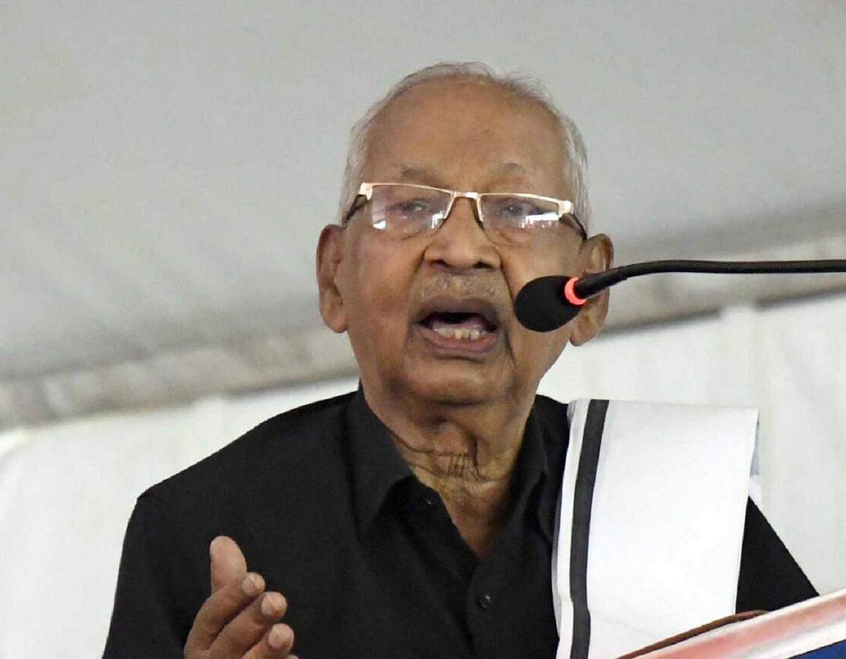 "அம்பேத்கர் என்பவர் வெறும் படம் அல்ல, அனைவருக்கும் அவர் ஒரு பாடம்"- ஆசிரியர் கி.வீரமணி !