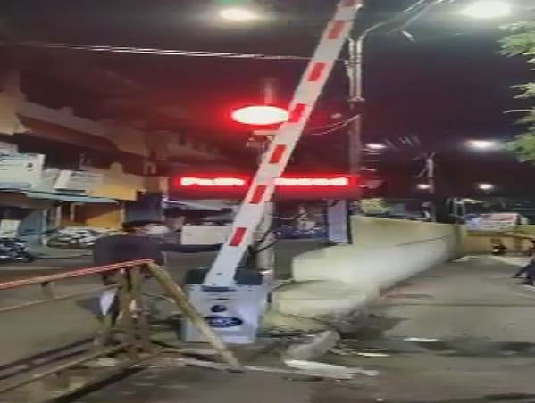 மழைநீர் தேங்கும் சுரங்கப்பாதைகளில் போக்குவரத்தை தடை செய்ய தானியங்கி தடுப்பு! : பணிகள் தொடக்கம்! 