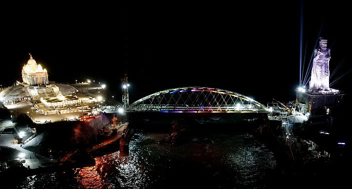 ’கடல் அலை நடுவே இருக்கும் தமிழ்மலை’ : விழாக் கோலம் காண்கிறது குமரி முனை - முரசொலி!