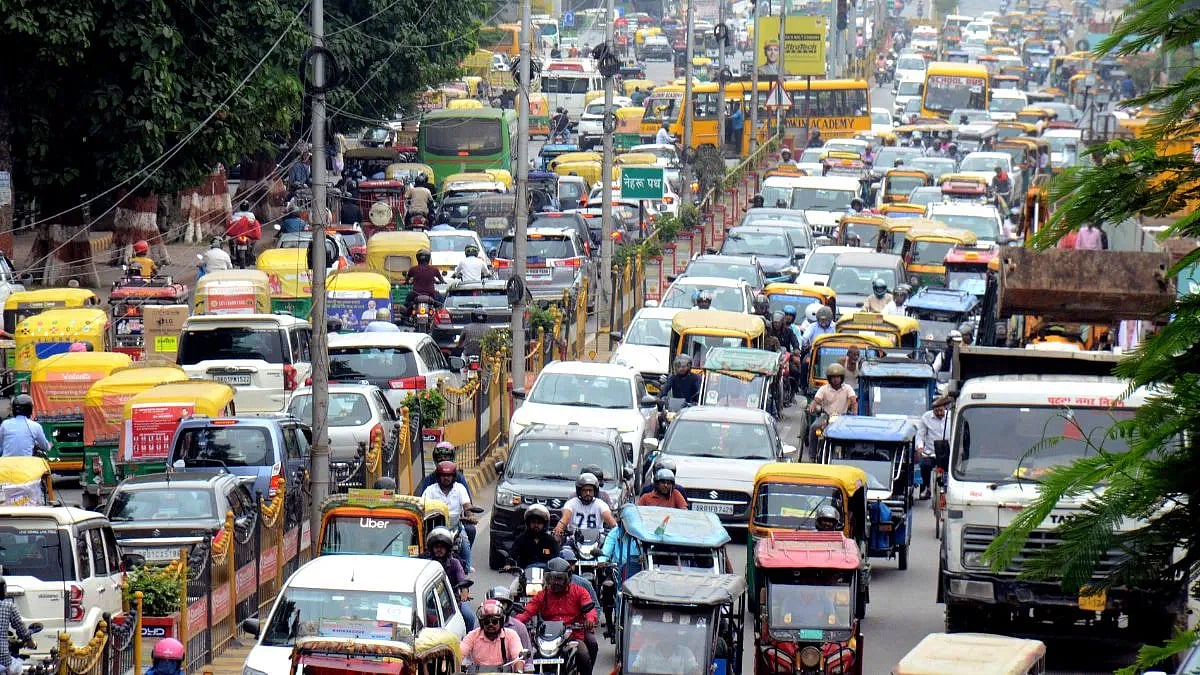Traffic jam : ஆசியாவிலேயே முதலிடம் பிடித்த இந்திய நகரம் எது தெரியுமா?