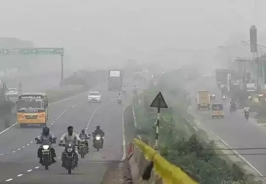 கடும் பனிப்பொழிவில் கலந்த காற்று மாசு... சென்னை மக்களுக்கு மாசு கட்டுப்பாட்டு வாரியம் எச்சரிக்கை!