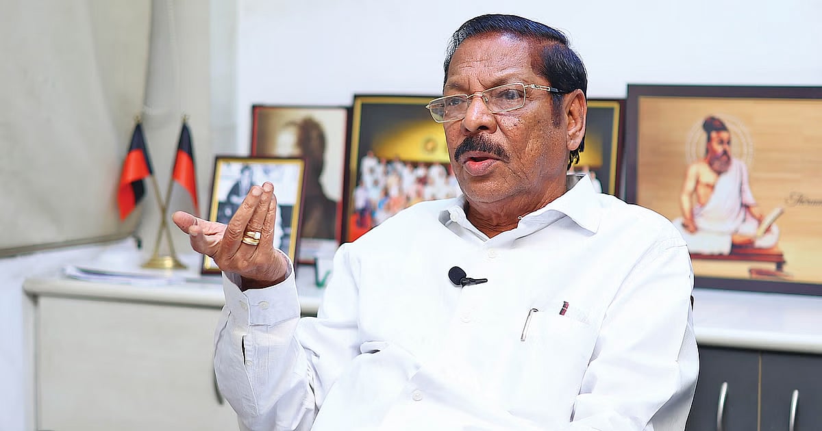 தமிழ்நாட்டில் அத்துமீறும் ஆளுநர் : நாளை தமிழ்நாடு முழுவதும் தி.மு.க ஆர்ப்பாட்டம் அறிவிப்பு!