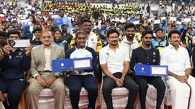 1,021 வீரர்களுக்கு ரூ.26.69 கோடி உயரிய ஊக்கத்தொகை : துணை முதலமைச்சர் உதயநிதி ஸ்டாலின் வழங்கினார்!