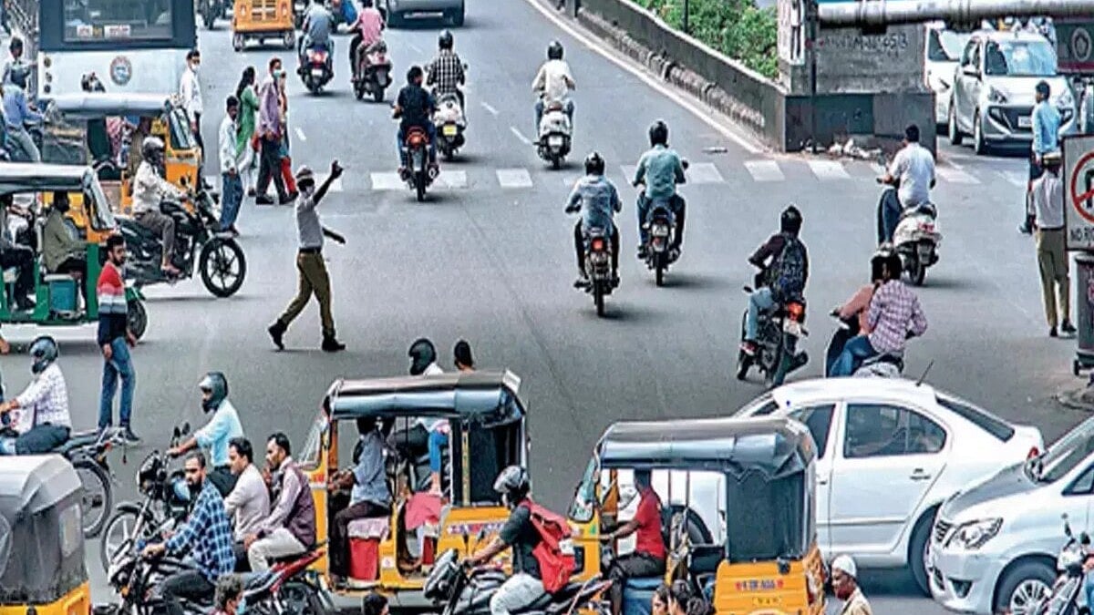 சென்னை மக்கள் கவனத்திற்கு... குடியரசு தின அணிவகுப்பு ஒத்திகை : 4 நாட்கள் போக்குவரத்து மாற்றம் - விவரம்!