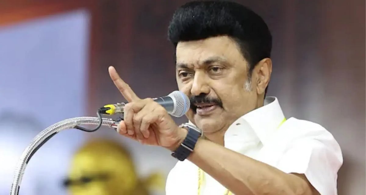 கட்சி மாறும்போது, கொடி நிறம் மாறலாம்; ஆனால் மனிதருடைய நிறங்கள் மாறக்கூடாது - முதலமைச்சர் மு.க.ஸ்டாலின் !