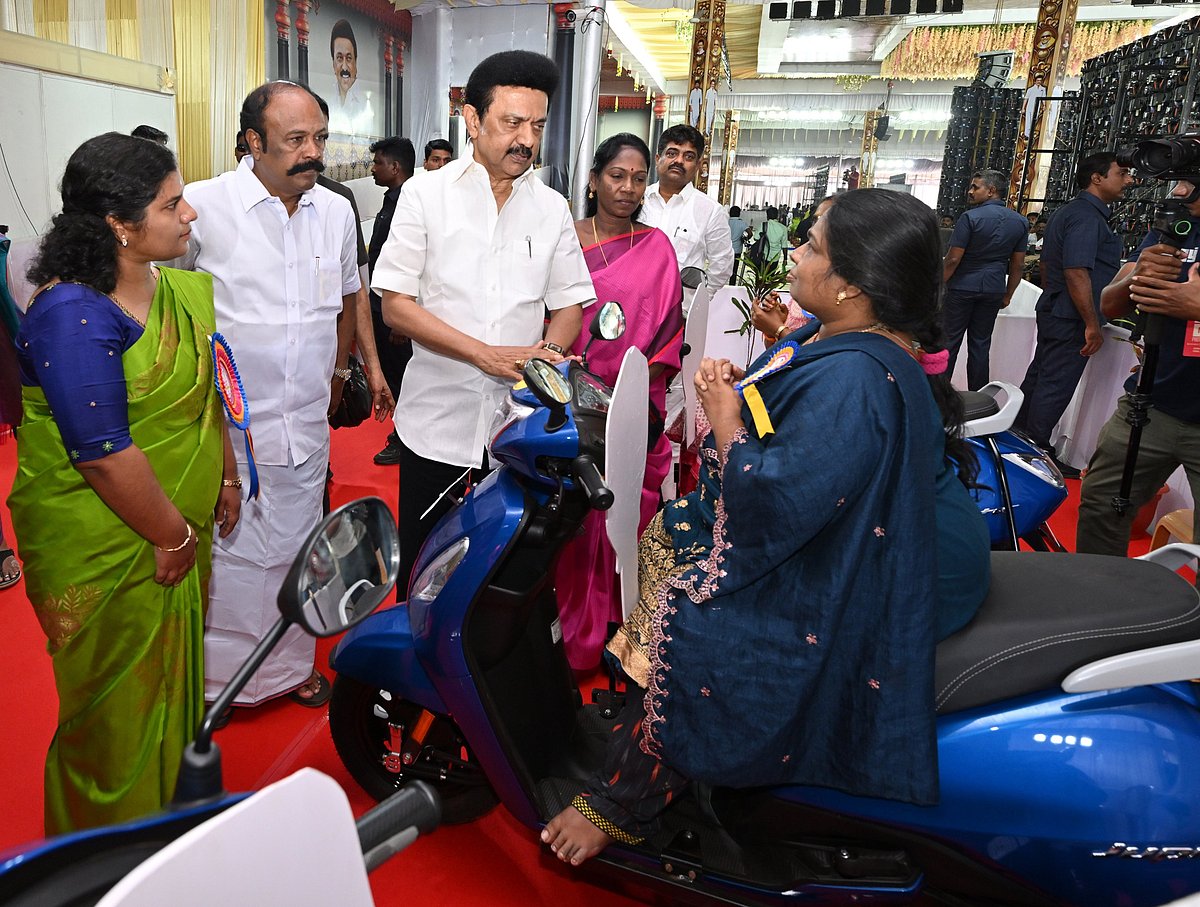 “என்றைக்கும் மக்களுடன் இருந்து பணியாற்றக்கூடிய இயக்கம்தான் தி.மு.க” : சிவகங்கையில் முதலமைச்சர் பேருரை!