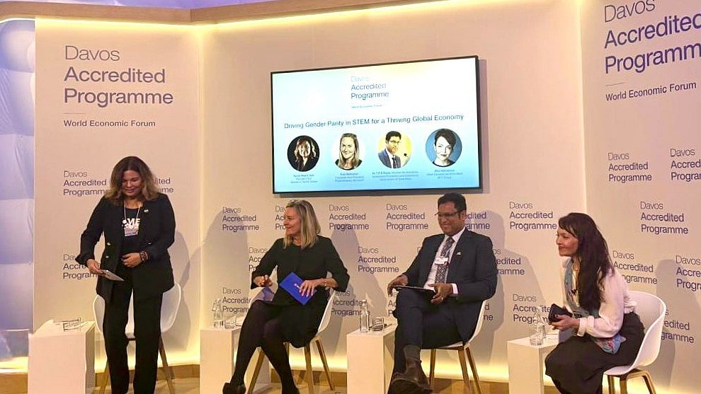 ”தமிழ்நாடு தொழில்தறையில் பெண்களின் பங்களிப்பை உற்றுநோக்கும் உலகநாடுகள்” : அமைச்சர் டி.ஆர்.பி ராஜா பேச்சு!