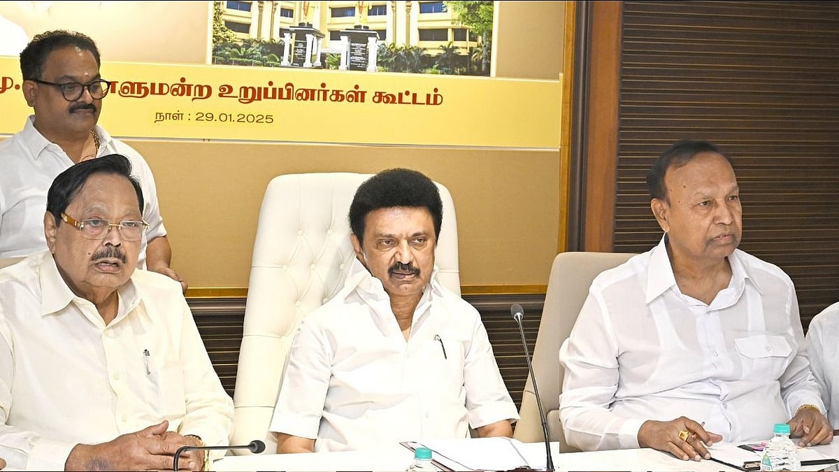 தி.மு.க நாடாளுமன்ற உறுப்பினர்கள் கூட்டத்தில் 6 தீர்மானங்கள் நிறைவேற்றம் : விவரம் உள்ளே!