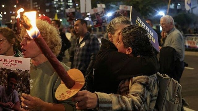 இஸ்ரேல் - பலஸ்தீன போர் : மேலும் 11 பிணைக்கைதிகள் விடுவிப்பதாக ஹாமாஸ் அறிவிப்பு ! 