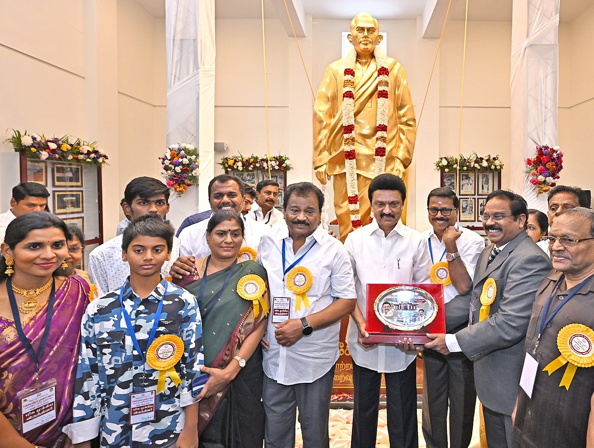 புகழுக்குரியவரைப் போற்றும் புகழுக்குரியவராக முதலமைச்சர்  மு.க.ஸ்டாலின்! : முரசொலி புகழாரம்! 