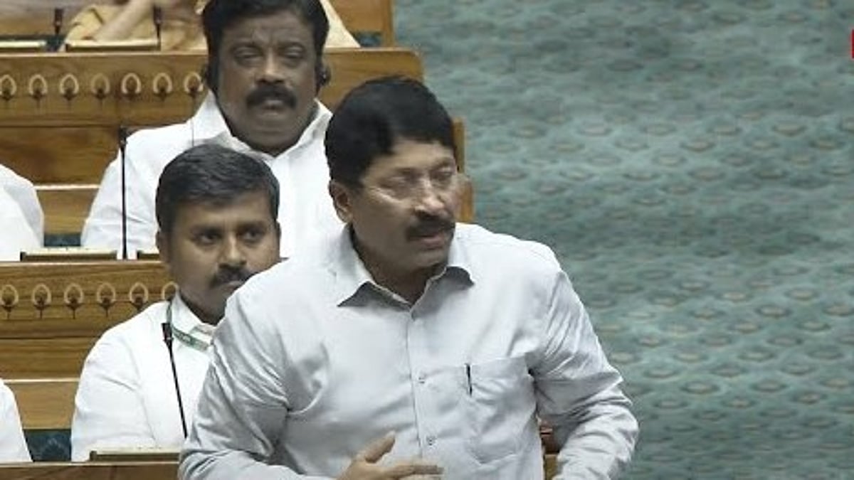 தமிழ்நாட்டில் புதிய ஜவுளிப் பூங்காக்களை திறக்கப்போவது எப்போது? : மக்களவையில் தி.மு.க MP கேள்வி!