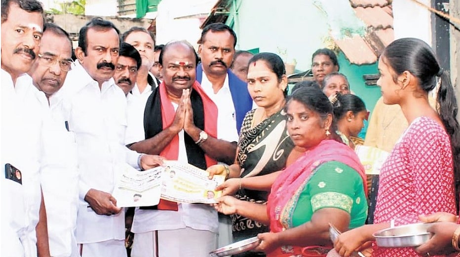 ஈரோடு கிழக்கு இடைத்தேர்தல்: திமுக வேட்பாளர் அபார வெற்றி - எதிர்த்து போட்டியிட்ட அனைவரும் டெபாசிட் இழப்பு!