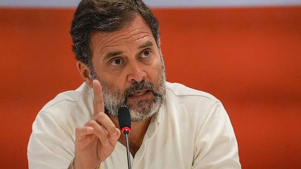 "புதிய தலைமை தேர்தல் ஆணையர் நியமனம் அவமரியாதையான செயல்" : ராகுல் காந்தி கண்டனம்!