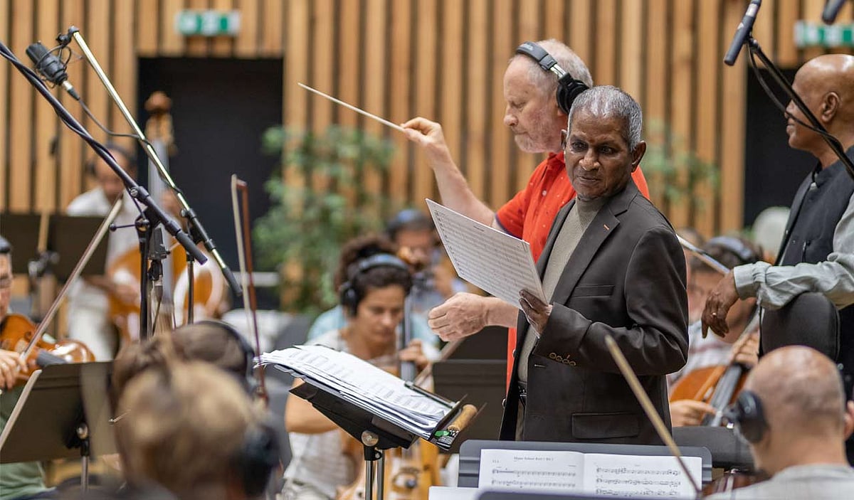 "இது ஆரம்பம் தான், இந்த சிம்போனி இசை உலகமெங்கும் கொண்டு செல்லப்படும்" - இளைஞானி இளையராஜா பேசியது என்ன ? 