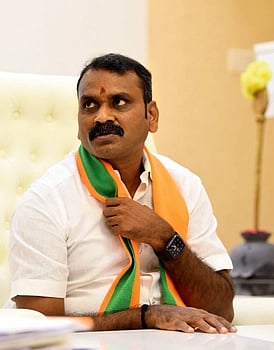 பாலியல் வன்கொடுமை வழக்கில் முதல் இடத்தில் பாஜகவினர் - எல்.முருகனுக்கு ஆதாரத்தோடு பதிலடி கொடுத்த முரசொலி !