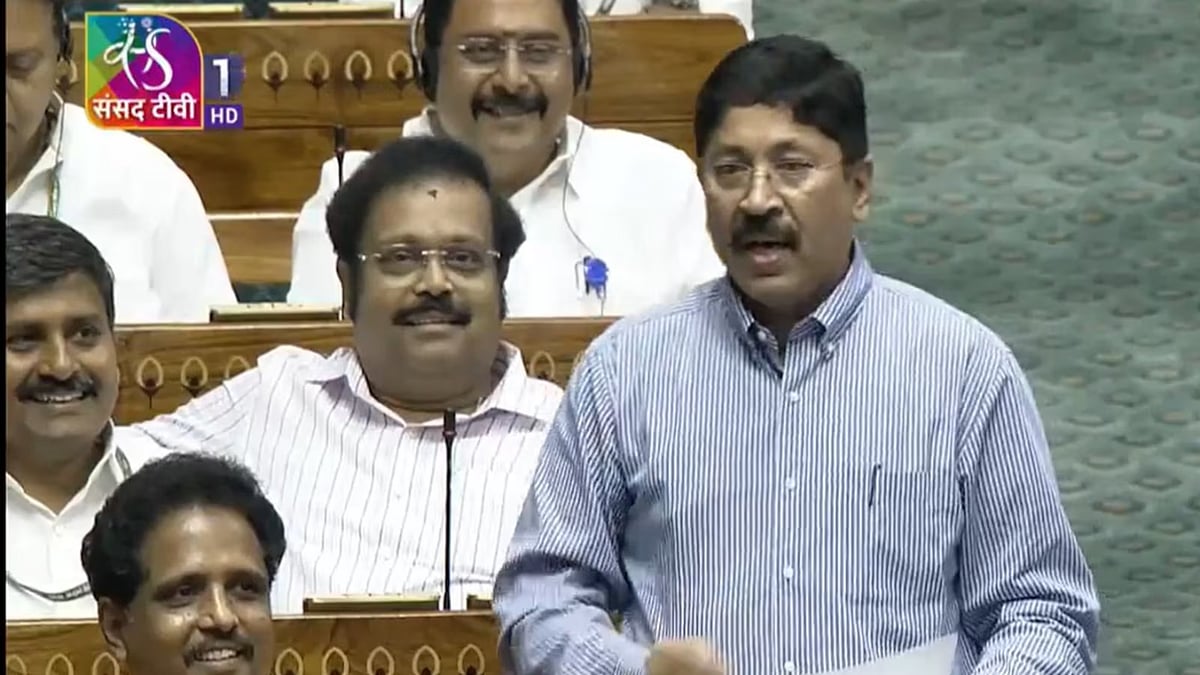 ”தமிழநாட்டில் AI Data Center அமைப்படுமா?” : மக்களவையில் தயாநிதி மாறன் MP கேள்வி!