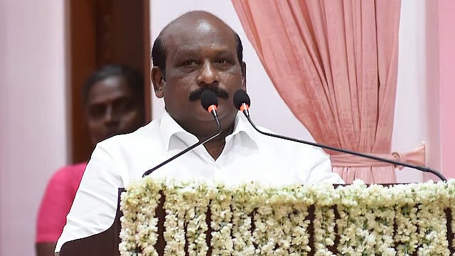 திருவள்ளுவருக்கு சாயம் பூச நினைப்பவர்களை அடையாளம் காண வேண்டும் - அமைச்சர் கோவி செழியன் !