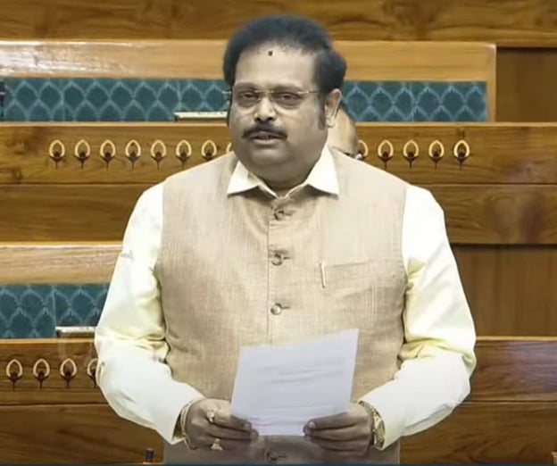 போலி செய்திகள் முதல் ஊடக சுதந்திரம் வரை... மக்களவையில் திமுக எம்.பி.-க்கள் அடுக்கடுக்கான கேள்வி! - விவரம்