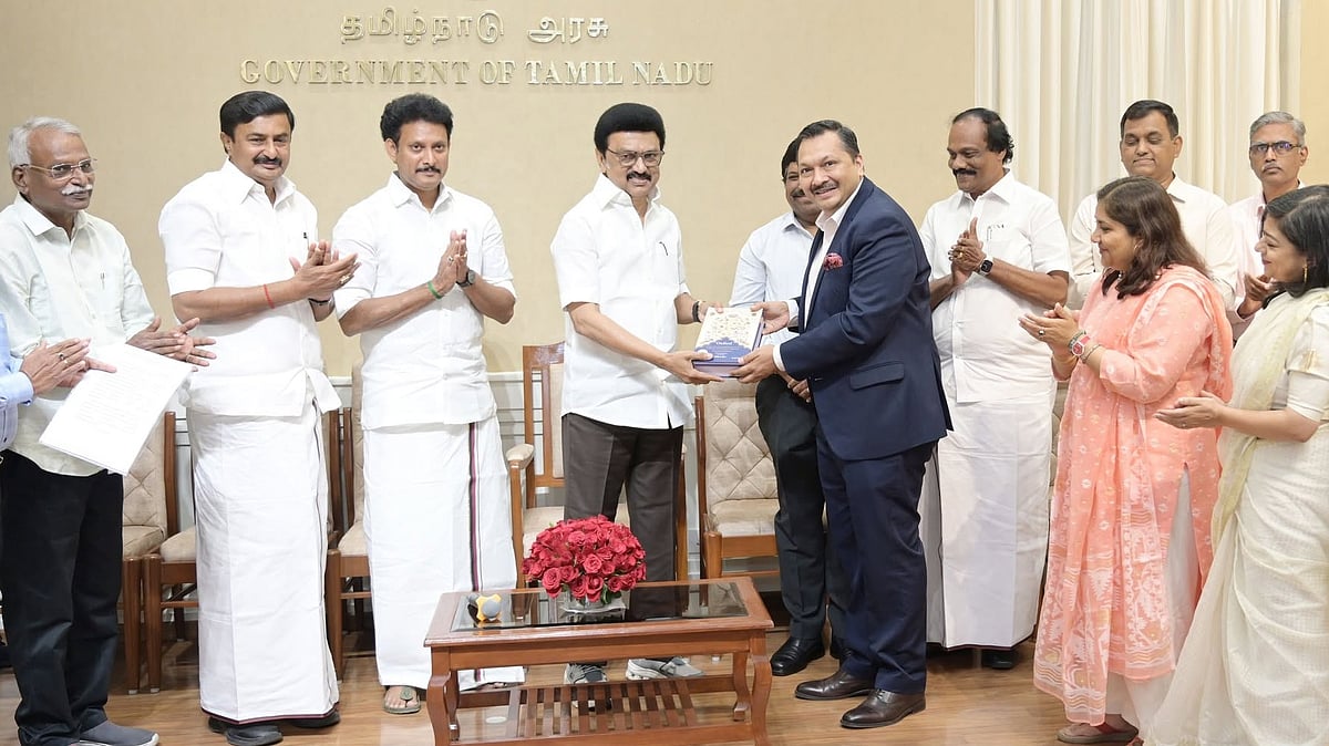 தமிழ் - இந்தோ - ஐரோப்பிய மொழிகளின் வேர்ச்சொல் ஒப்பீட்டு அகராதி நூல்... வெளியிட்டார் முதலமைச்சர்!