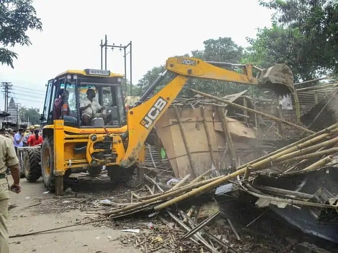 பா.ஜ.க. ஆட்சி எப்படி கொடூரமாக இருக்கும் என்பதற்கு உதாரணம் உ.பி. ஆதித்யநாத் அரசுதான் - முரசொலி விமர்சனம் !