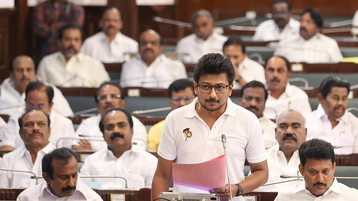 1253 பணிகள் : ’உங்கள் தொகுதியில் முதலமைச்சர் திட்டம்’ குறித்து பேரவையில் விளக்கிய துணை முதலமைச்சர்!