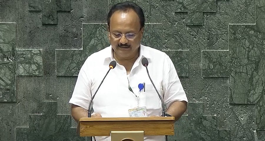 ”போலி கைத்தறி உற்பத்தியை தடுத்திடுக” : நாடாளுமன்றத்தில் கணபதி ராஜ்குமார் MP வலியுறுத்தல்!