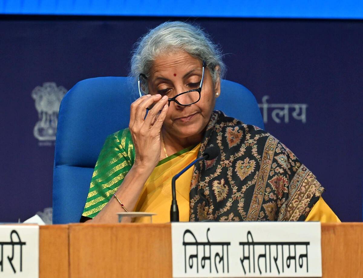 நிதிக்கு தொடர்பே இல்லாத நிதியமைச்சர் நிர்மலா சீதாராமனால் தமிழ்நாட்டுக்கு என்ன பயன் ? -முரசொலி விமர்சனம் !