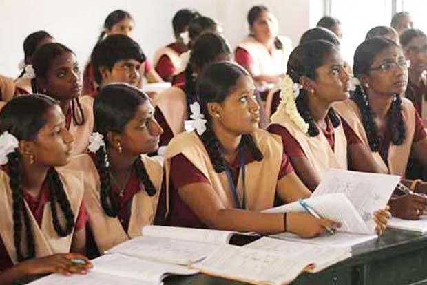 “பயிலும் பள்ளியிலேயே ஆதார்”  : ஒன்றிய அரசின் “சாதனையாளர் விருது” பெற்ற தமிழ்நாடு பள்ளிக்கல்வித்துறை ! 