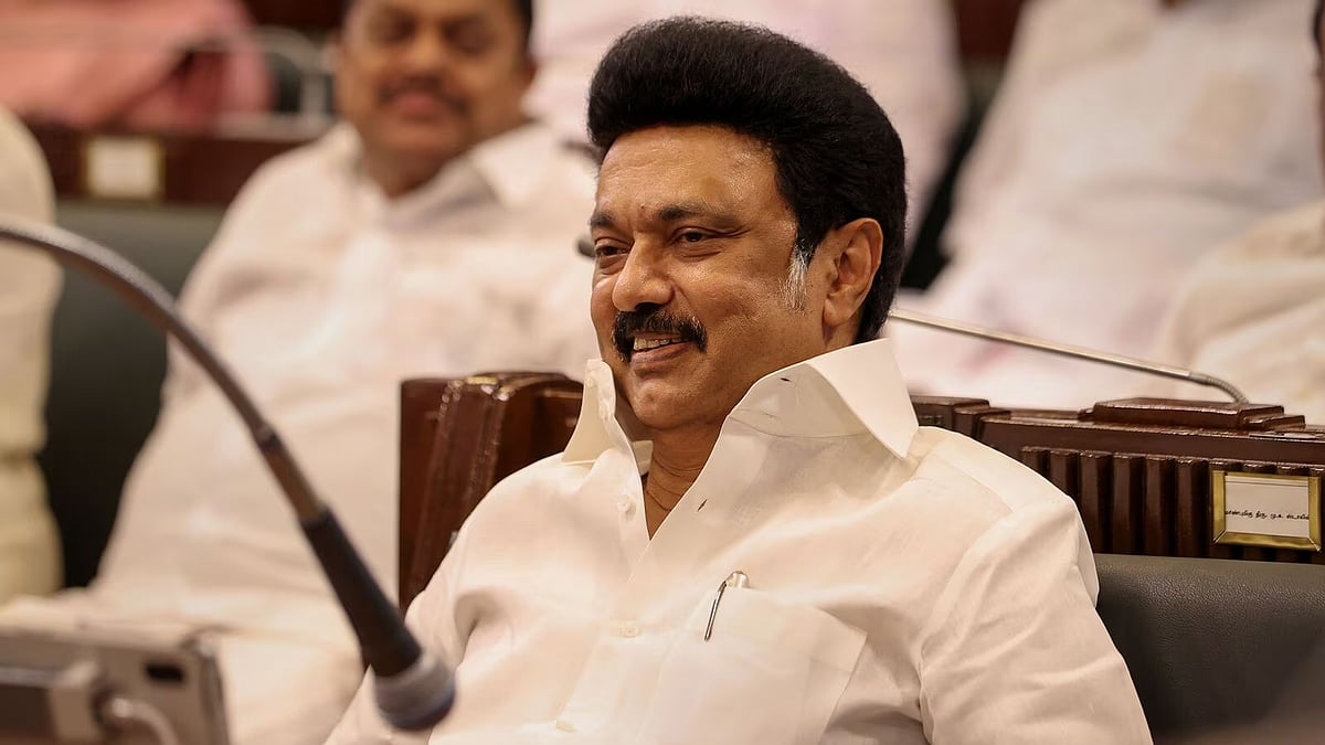 உச்சநீதிமன்ற தீர்ப்பின் சிறப்பு என்ன? : சில தற்குறிகளுக்கு பாடம் எடுத்த முரசொலி தலையங்கம்!