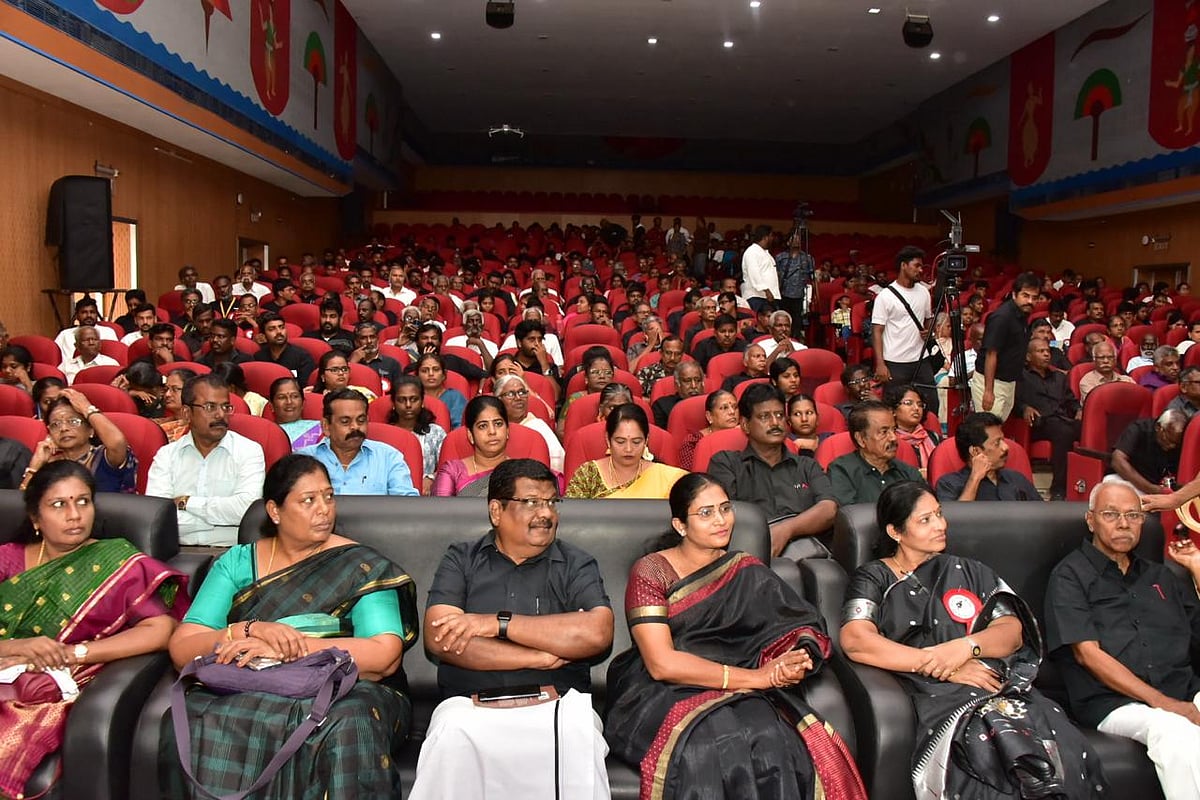 “சுயமரியாதை இயக்கத்தின் கொள்கைகளால் முன்னேறிய தமிழ்நாடு!” -சுயமரியாதை இயக்க நூற்றாண்டு விழாவில் முதல்வர்!