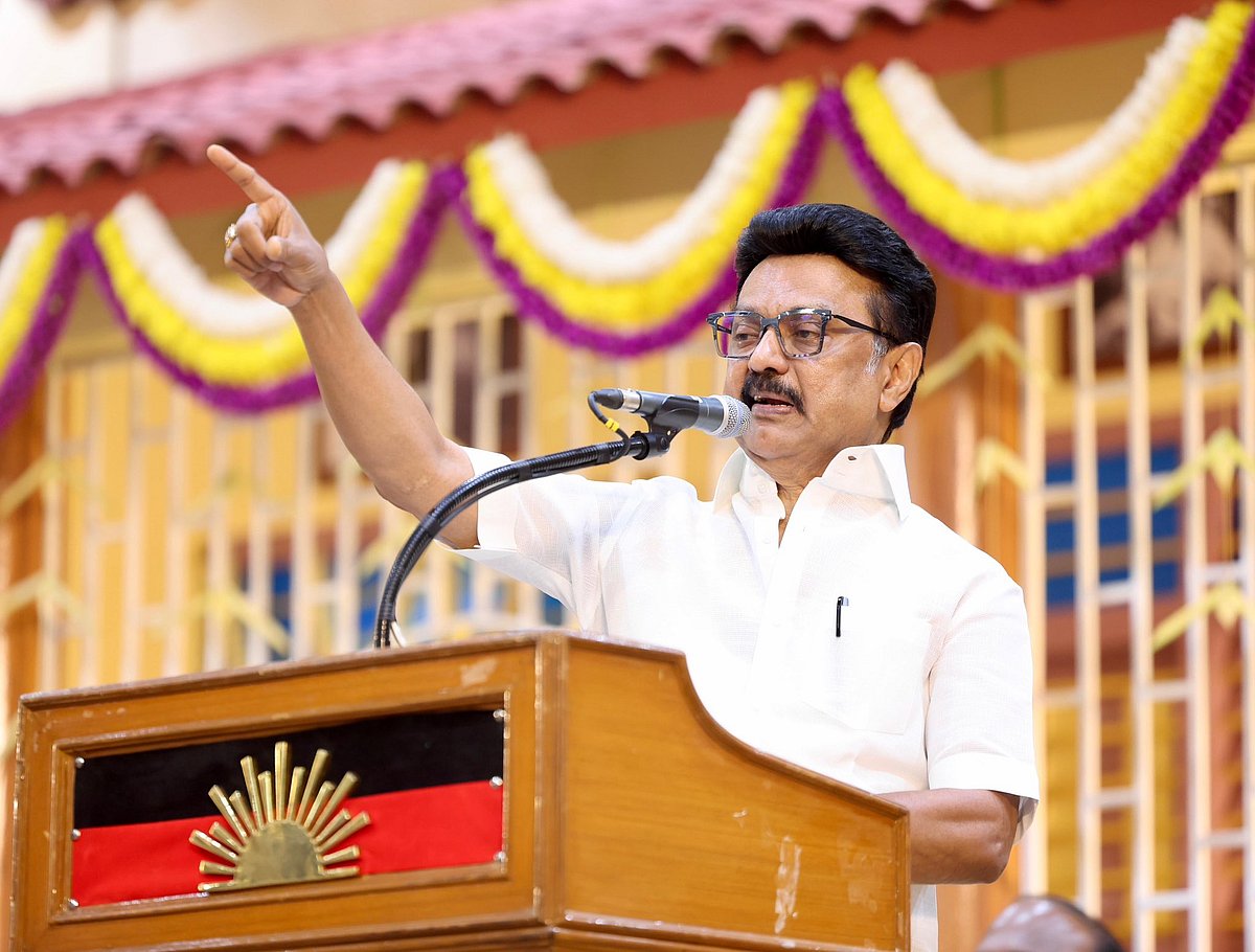 “‘தவழ்ந்த’ என்ற சொல்லால், தாமாக சிக்கிக்கொண்ட எதிர்க்கட்சியினர்!” : முதலமைச்சர் பேச்சு!